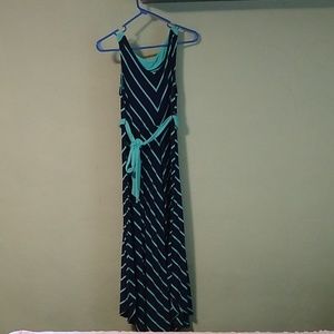 3/$20 Liz Lange maternity dress